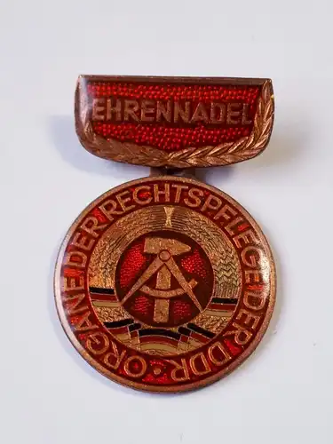 Orden Abzeichen Ehrennadel Organe der Rechtspflege der DDR