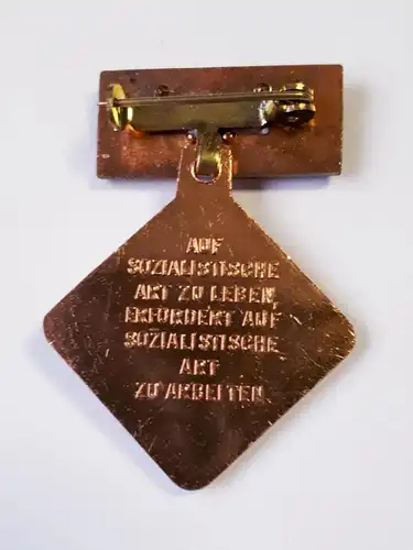 DDR Abzeichen Aktivist der sozialistischen Arbeit 