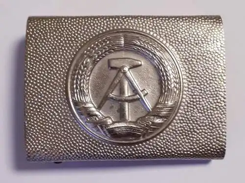  NVA Koppelschloß silberfarben