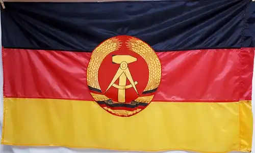 DDR Flagge Fahne 75 cm x 130 cm
