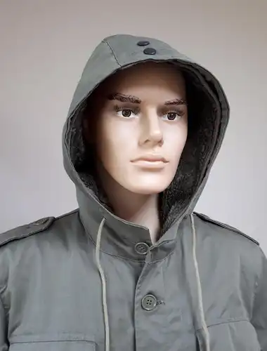 Parka Gr. 48 oliv