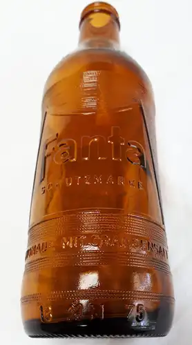 Alte Fanta Flasche braun 1975