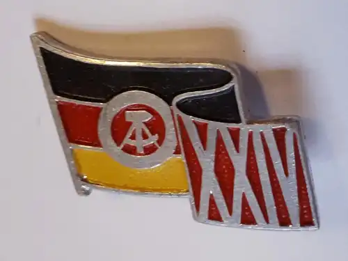 DDR Abzeichen  XXIV. Jahre DDR
