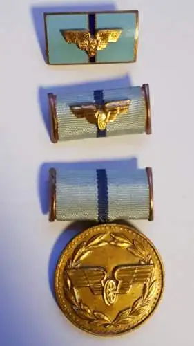 DDR Deutsche Reichsbahn Verdienstmedaille Ba.Nr. 155 d - Stufe I