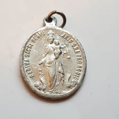 Medaille Anhänger Regina sacri scapu - laris ora pro nobis