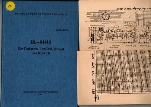 DDR NVA Dienstvorschrift DV-44/42 Funkgeräte R 104 AM, R 104 M und R 104 UM. 