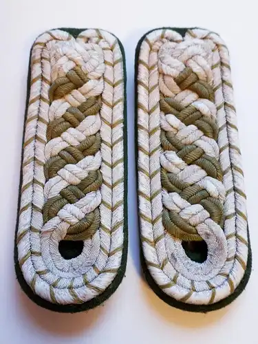 BGS Bundesgrenzschutz Schulterstücke Meister