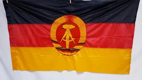 DDR Flagge 80 cm x 125 cm