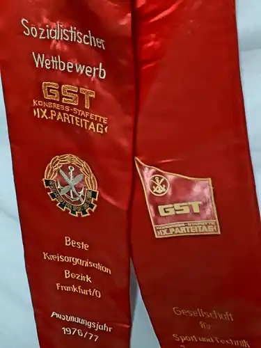 DDR GST Schärpe Fahne Soz. Wettbewerb Kongress-Stafette IX. Parteitag