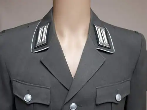 DDR NVA Uniformjacke Offizier Größe m 48-0