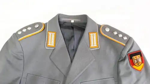 Bundeswehr Uniformjacke Heeresaufklärungstruppe Hauptmann Gr. 26