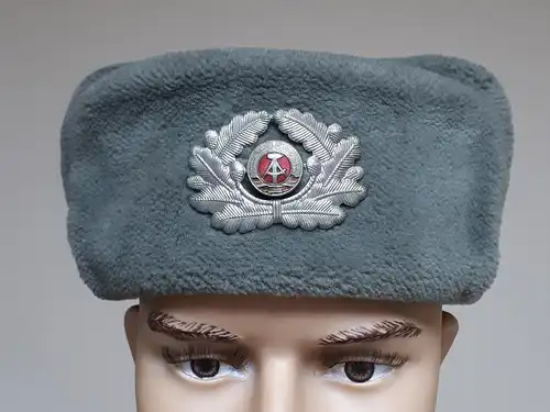 DDR MdI Wintermütze Gr. 56