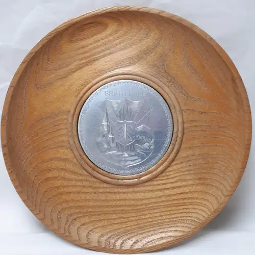DDR Andenkenteller Holz Brotterode 