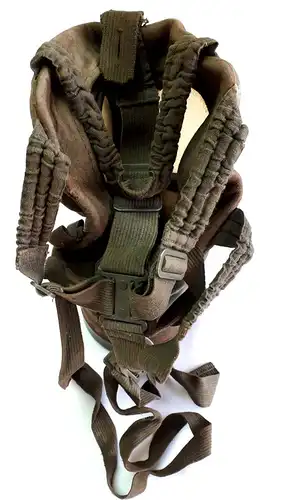 Wehrmacht Gasmaske mit Tornister