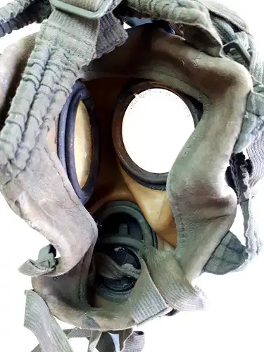 Wehrmacht Gasmaske mit Tornister