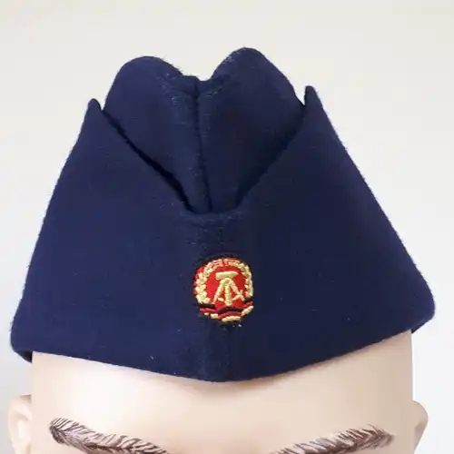 DDR MdI Feuerwehr Schiffchen Filz Gr. 58