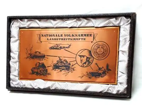 DDR NVA Wandbild Landstreitkräfte in Verpackung