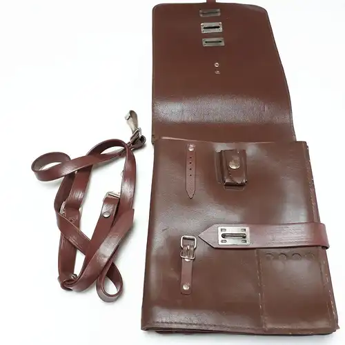 DDR NVA Kartentasche mit Trageriemen