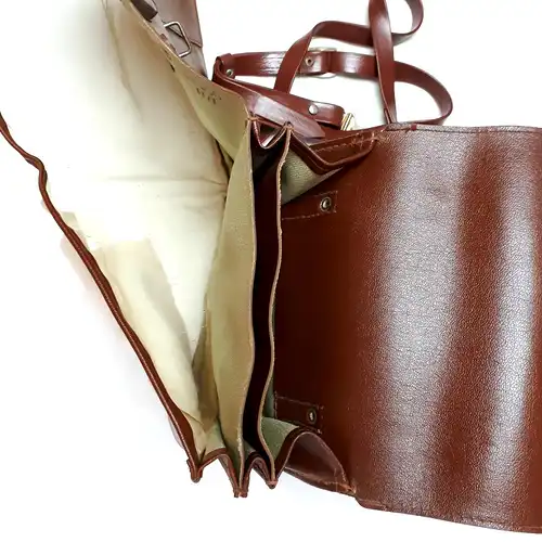 DDR NVA Kartentasche mit Trageriemen