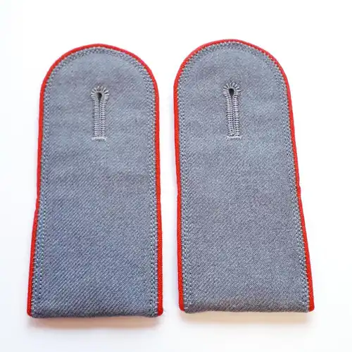 Bundeswehr Schulterstücke Artillerie Schütze