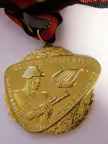 DDR MfS Medaille Soldatenfestspiele Wachregiment Berlin Feliks Dzieryznski Gold