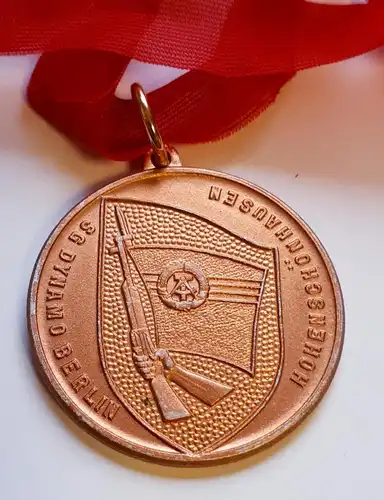 DDR MfS Medaille SG Dynamo Berlin Sportstafette XI. Parteitag Bronze