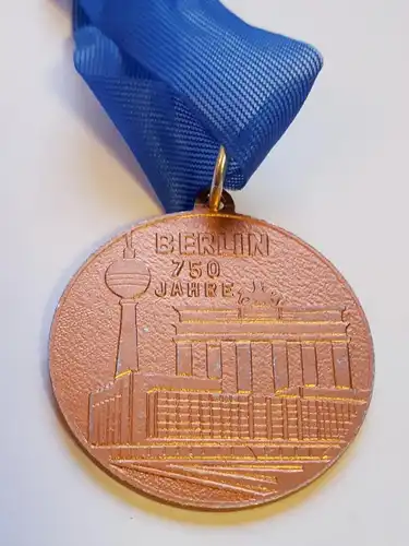 DDR Medaille SG Dynamo Berlin Hohenschönhausen 750 Jahre Berlin Bronze