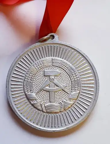 DDR Medaille GST Kreiswehrspartakiade Silber 1977