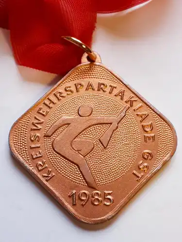 DDR Medaille GST Kreiswehrspartakiade Bronze 1985