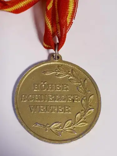 DDR Medaille JP Kinderferienlager Höher Schneller Weiter