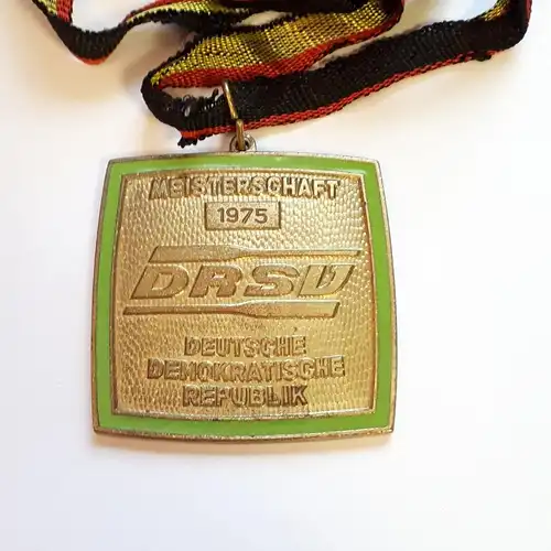 DDR Medaille DRSV Meisterschaft 1975 Gold