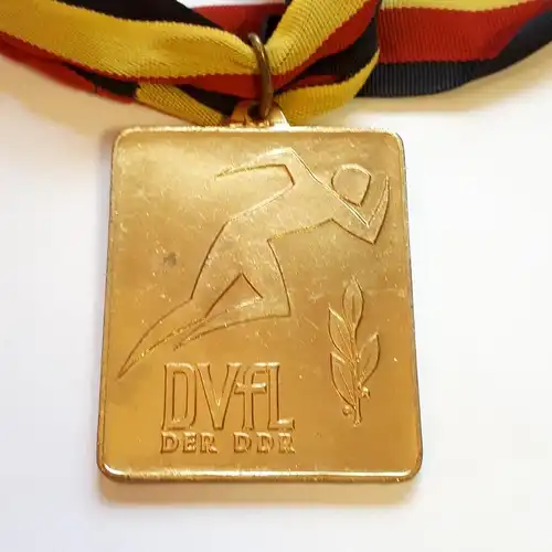 DDR Medaille DVfL DDR Meisterschaften 1982 Gold