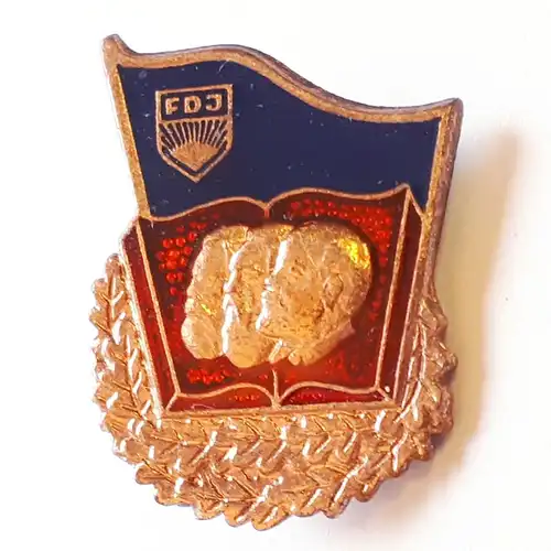 DDR FDJ Abzeichen Für gutes Wissen Ba.Nr.2366 k