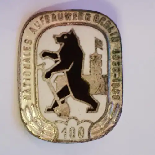 DDR NAW Abzeichen Für den freiwilligen Aufbau Berlins Ba.Nr.3733 a