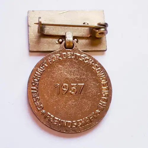 DDR Medaille Johann Gottfried Herder für Schüler 