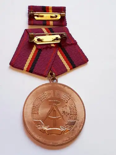 DDR Zivilverteidigung Verdienstmedaille