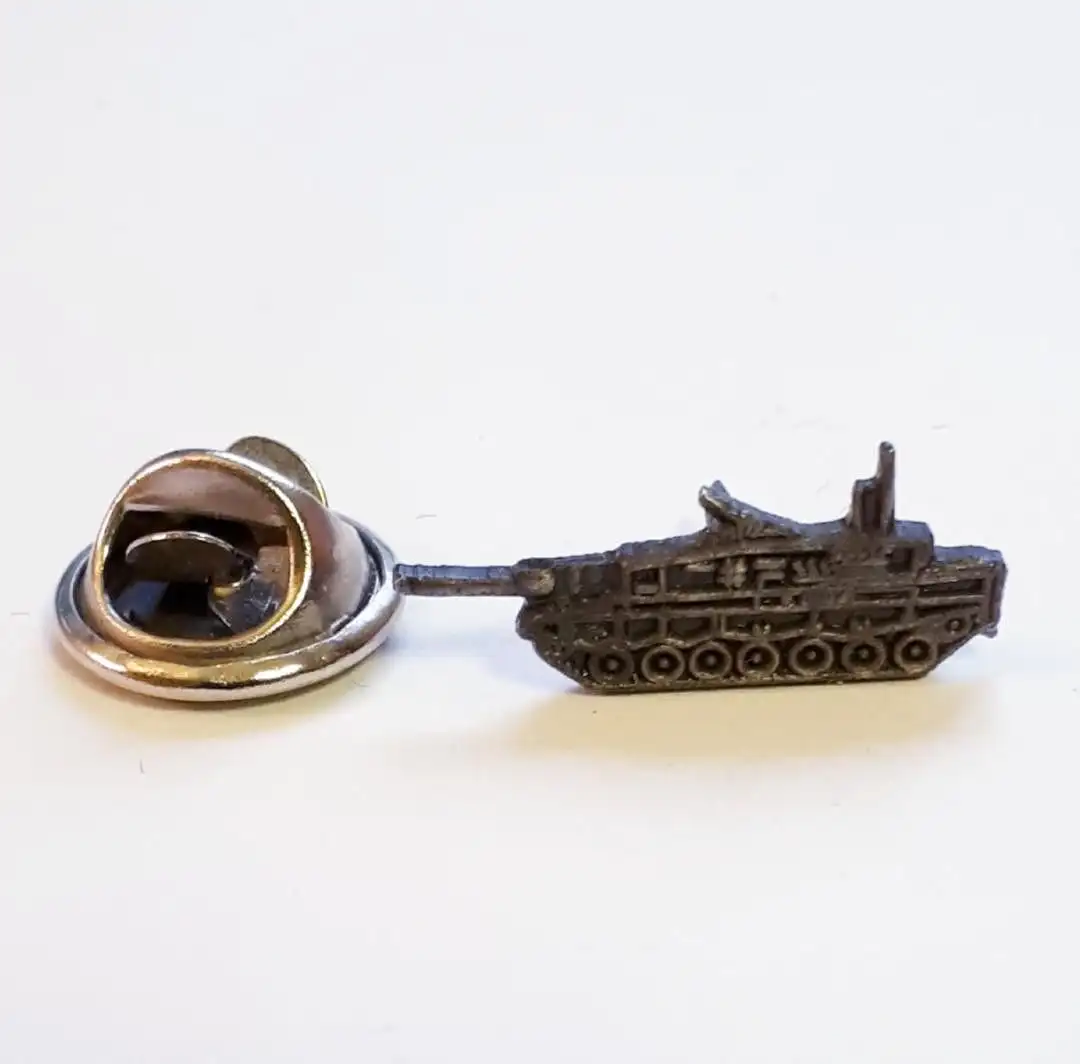 Bundeswehr Fahrzeuge Pin Miniatur Leopard 2