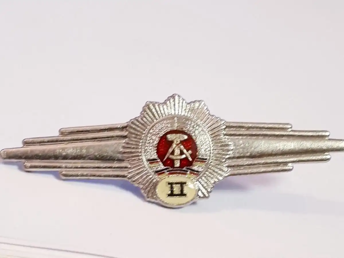 DDR MdI VoPo Qualifikationsspange II Ba.Nr.15d