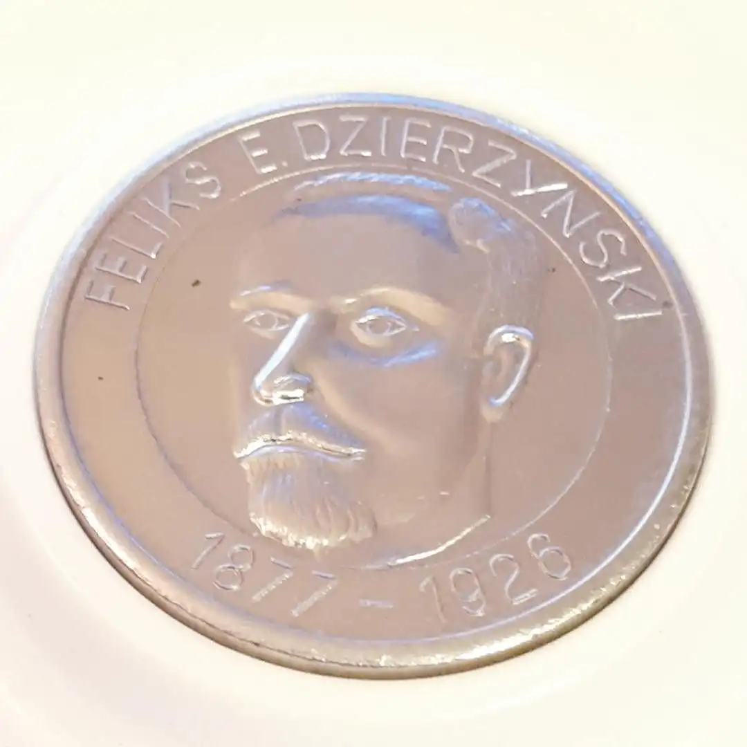 DDR Medaille Feliks Dzierzynski 1877-1926