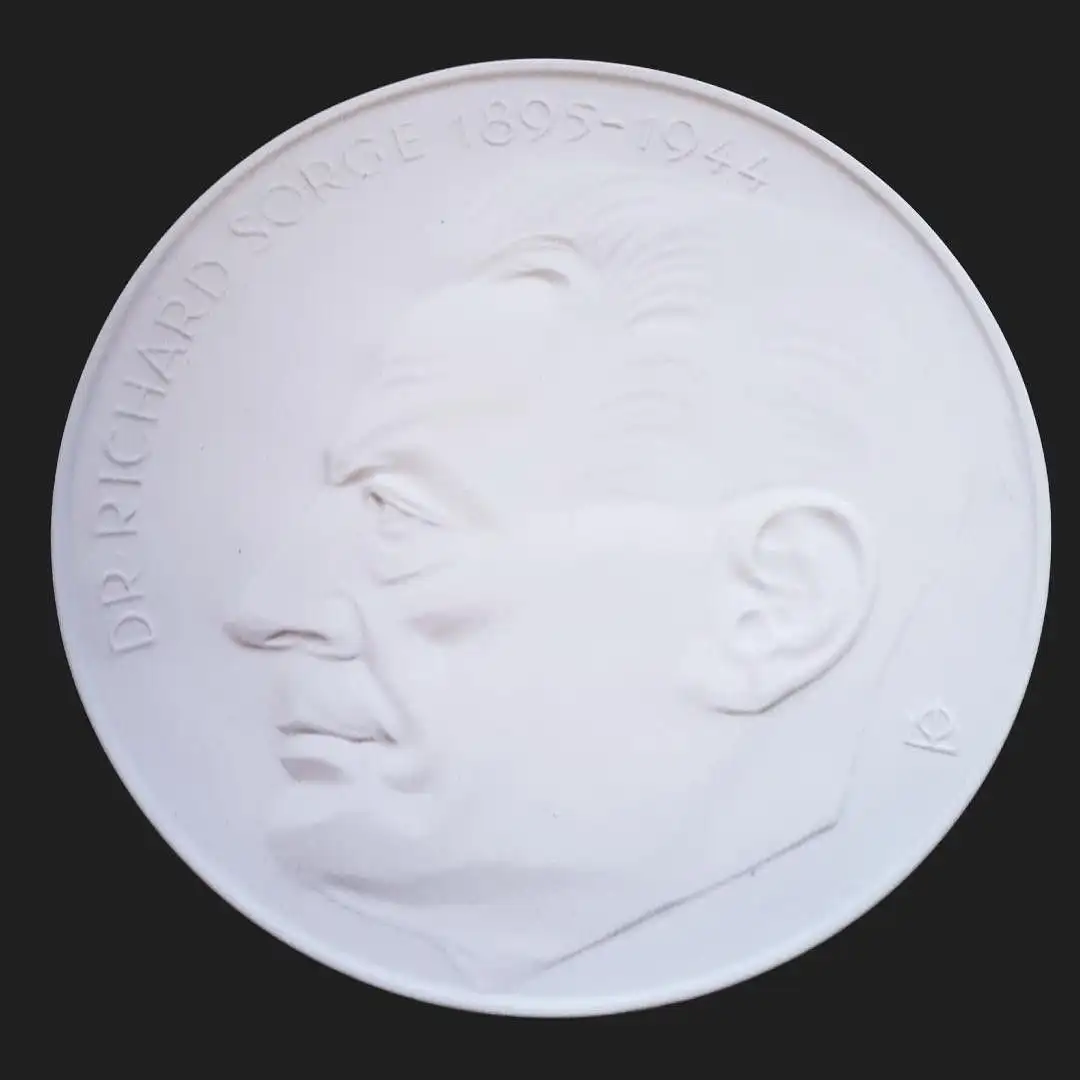 Medaille Meissen Porzellan MfS Dr. Richard Sorge