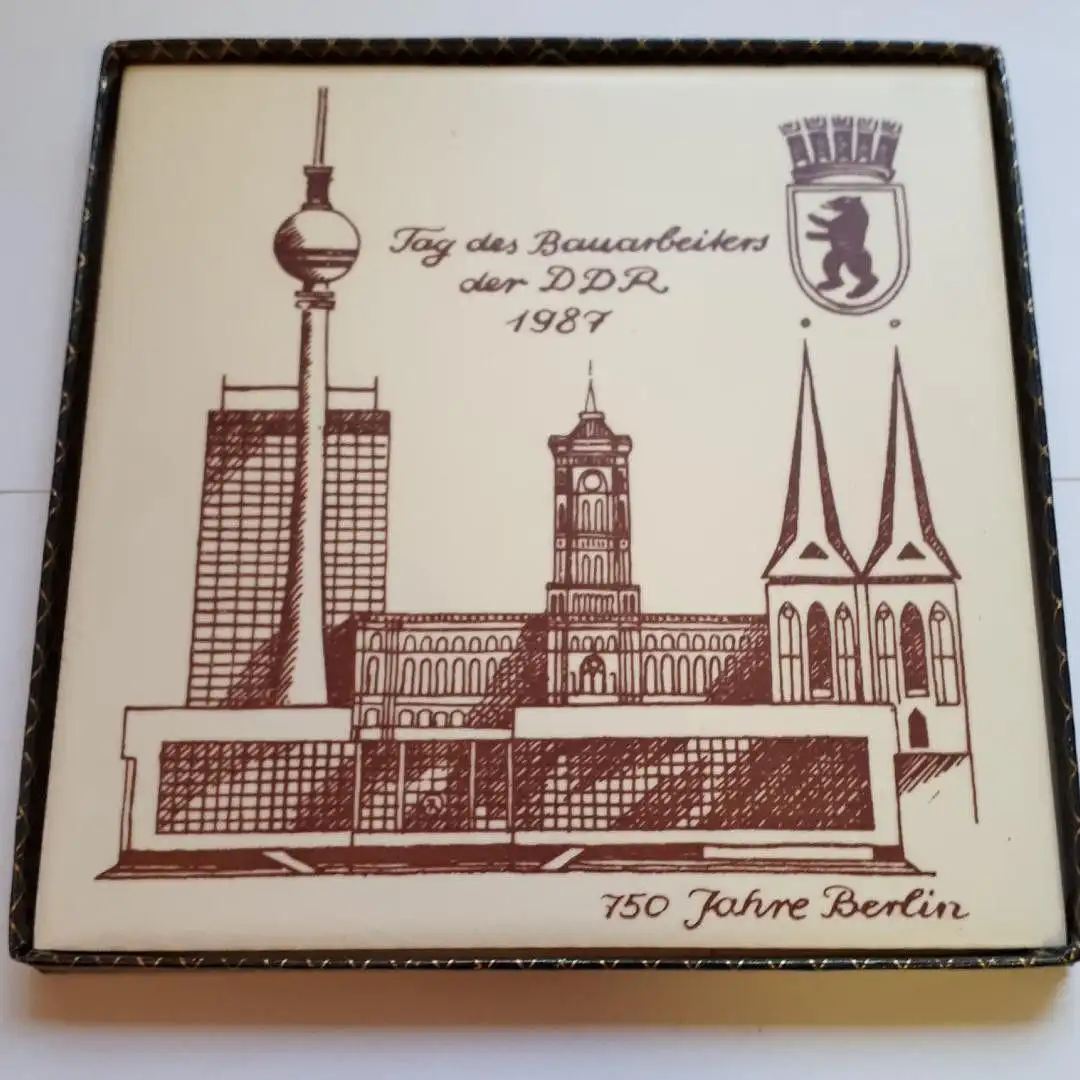 DDR Schmuckfliese Tag des Bauarbeiters der DDR 1987