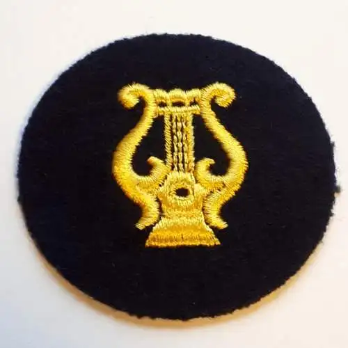 DDR Volksmarine Laufbahnabzeichen für Matrosen und Unteroffiziersschüler