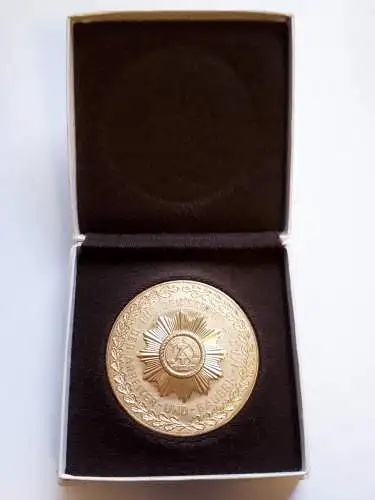 DDR Medaille Für 30 jährige Dienstzeit im MdI