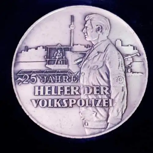 DDR MdI Volkspolizei Medaille 25 Jahre Helfer der Volkspolizei im Etui