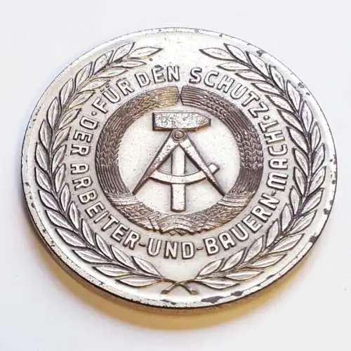 DDR Medaille Berlin - Hauptstadt der DDR