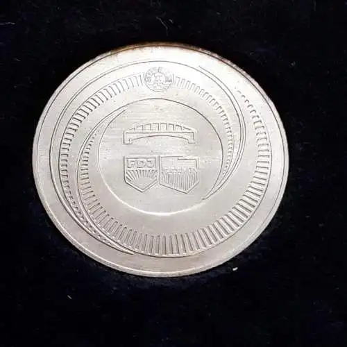 DDR Medaille Treffen der Freundschaft Frankfurt/ Oder 1977