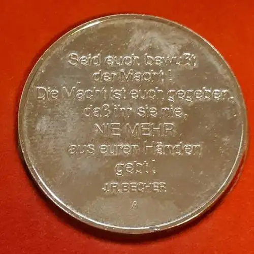 DDR Medaille 30 Jahre NVA - Dem 1. Regiment