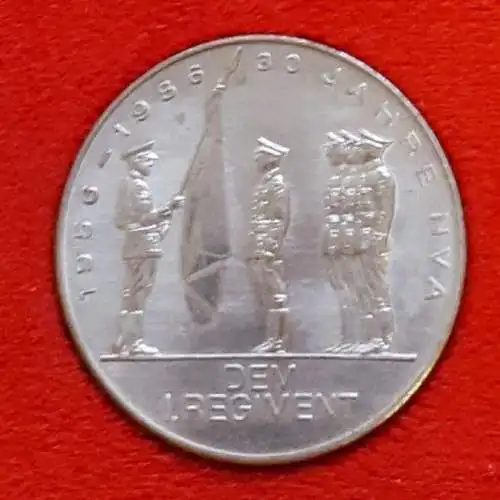 DDR Medaille 30 Jahre NVA - Dem 1. Regiment