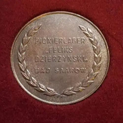 DDR Medaille Pionierlager Feliks Dzierzynski Bad Saarow