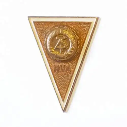 NVA Absolventenabzeichen Offiziere mit Diplomabschluß an einer zivilen Universität oder Hochschule 473b